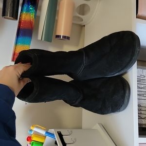 Bear Paw women boots size 7